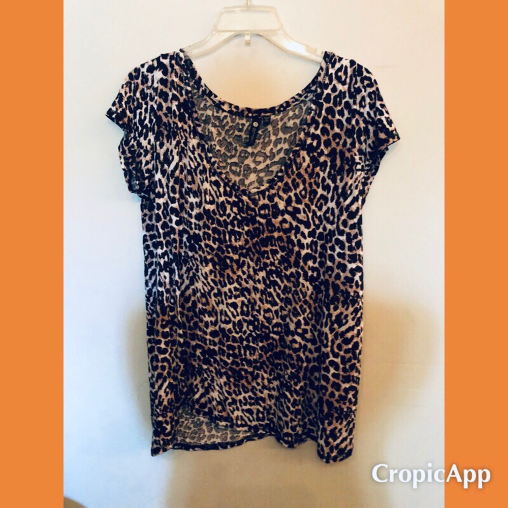 Leopard Tee